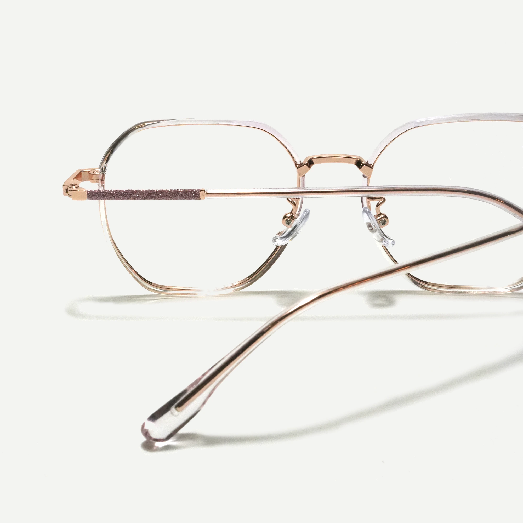 OPTIK21_0145_M2877_ROSA_DORADO_BACK